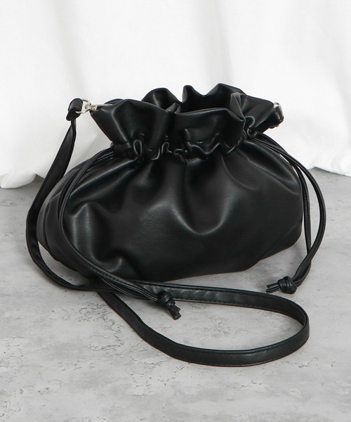 GORGE(ゴージ)の「ミニ巾着ショルダーBAG(ショルダーバッグ・レディース・ブラック/モカ・F)」の2枚目の写真