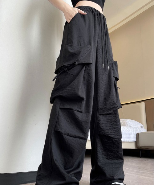 kirakiraShop(キラキラショップ)の「ビッグ ポケット ルーズ カーゴ パンツ(カーゴパンツ・レディース・ブルー/ブラック/ダークグレー/ホワイト/ピンク・S/M)」の8枚目の写真