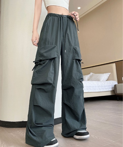kirakiraShop(キラキラショップ)の「ビッグ ポケット ルーズ カーゴ パンツ(カーゴパンツ・レディース・ブルー/ブラック/ダークグレー/ホワイト/ピンク・S/M)」の11枚目の写真