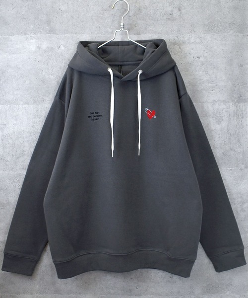 Ritzy(リッツィー)の「message embroidery sweat hoodie/メッセージ刺繍 スウェット フーディ パーカー レディース メンズ(パーカー・メンズ・チャコールグレー/ホワイト/ブラック・L/M/XL)」の6枚目の写真