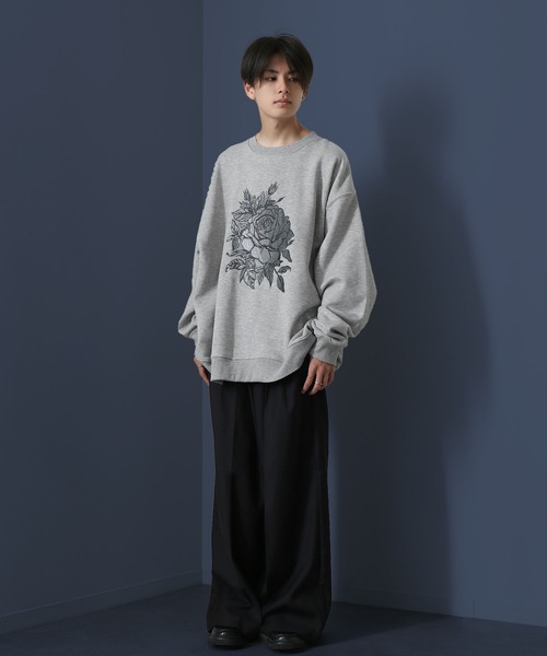NILWAY（ニルウェイ）の「【24AW】フロント 薔薇 刺繍スウェット