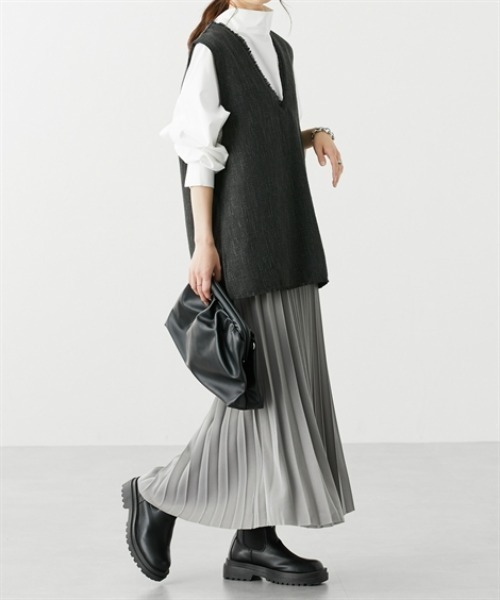 nissen（ニッセン）の「【販売終了】艶アコーディオンプリーツスカート（スカート・レディース・ベージュ/ピンク/ブラック/ブルーグリーン/グレー・S/M/L/LL）」の7枚目の写真