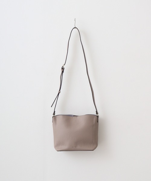 Legato Largo（レガートラルゴ）の「Legato Largo　レトロシボPUショルダーバッグ（ショルダーバッグ・レディース・ブラック/ライトベージュ/ライトブラウン/ミント/ライトグレー・FREE）」の22枚目の写真