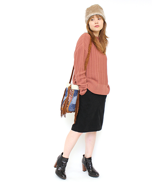 mystic（ミスティック）の「【mystic】変わり編みニットプルオーバー（ニット/セーター・レディース・ブラック/キャメル/オフホワイト/カーキ・ﾌﾘ-）」の14枚目の写真