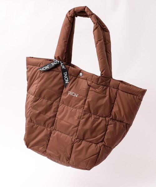 TAION（タイオン）の「【TAION/タイオン】BASIC LUNCH DOWN TOTE BAG M（トートバッグ・メンズ・チャコールグレー/ブルー系その他6/ブラウン系その他/ブラック/ダークネイビー/キャメル・FREE）」の6枚目の写真