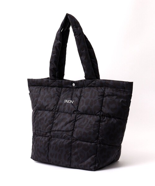 TAION（タイオン）の「【TAION/タイオン】BASIC LUNCH DOWN TOTE BAG M（トートバッグ・メンズ・チャコールグレー/ブルー系その他6/ブラウン系その他/ブラック/ダークネイビー/キャメル・FREE）」の22枚目の写真