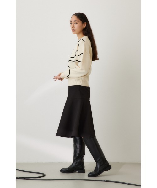 crie conforto(クリーコンフォルト)の「シームフレアスカート(スカート・レディース・モカ/ブラック・SMALL/MEDIUM)」の5枚目の写真