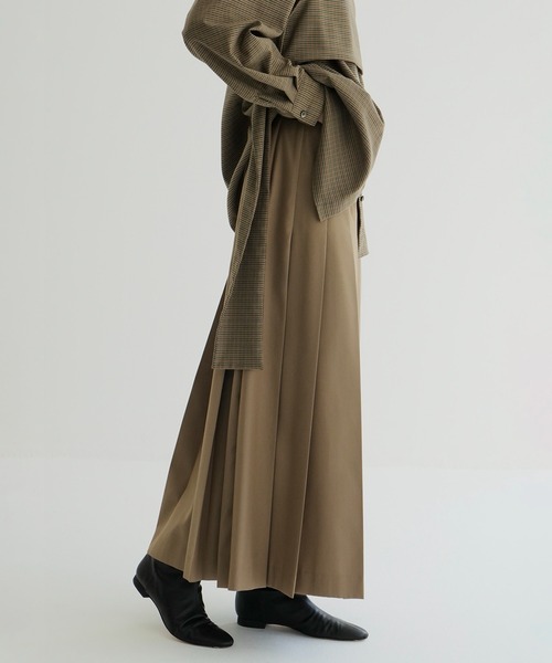 CLANE／WIDE PLEATS LONG SKIRT ベージュ 新品未使用 セール】WIDE PLEATS LONG SKIRT（スカート）｜CLANE（クラネ）の