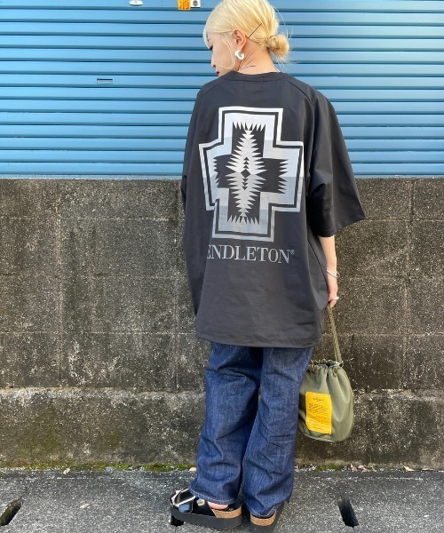 【  Jeans】縦型バックプリントTシャツ ブルー PENDLETON/ペンドルトン] 別注 ドローコード付き ネイティブ柄