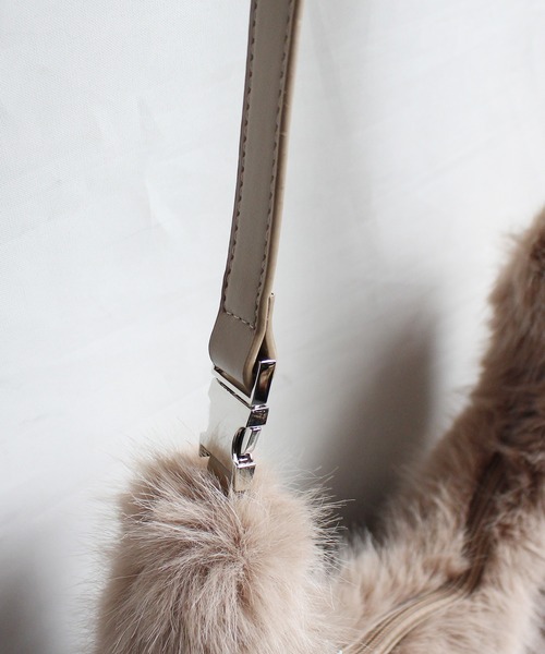 ground green store（グラウンドグリーンストア）の「ground green store / エコファー2WAYバッグ（ショルダーバッグ・レディース・アイボリー/ベージュ・FREE）」の8枚目の写真