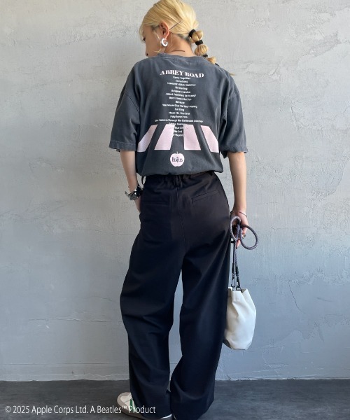 GOOD ROCK SPEED（グッドロックスピード）の「[GOOD ROCK SPEED/グッドロックスピード] 別注 THE BEATLES ロックプリントTシャツ(Abbey Road)（Tシャツ/カットソー・レディース・チャコール・M/L/XL）」の22枚目の写真