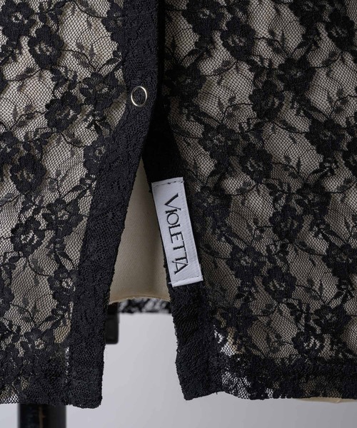 VIOLETTA（ヴィオレッタ）の「リングボタンレースシアーシャツ（Tシャツ/カットソー・レディース・ホワイト/グレイッシュベージュ/ブラック/ネイビー・FREE）」の10枚目の写真