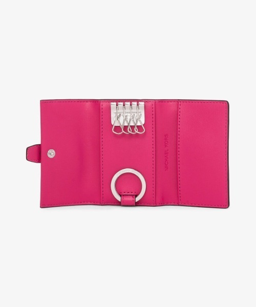 MICHAEL KORS（マイケルコース）の「GREENWICH フラップ キーケース