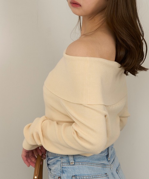MAGASIN DE MODE Chou Chou（マガジンデモードシュシュ）の「【MAGASIN DE MODE Chou Chou】オフショルダーニットトップス 秋服 ガーリー XNN（ニット/セーター・レディース・アイボリー/ブラック/グレー・FREE）」の6枚目の写真