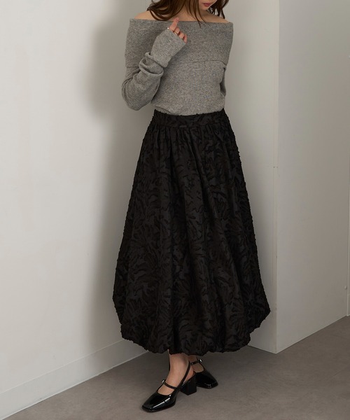 MAGASIN DE MODE Chou Chou（マガジンデモードシュシュ）の「【MAGASIN DE MODE Chou Chou】オフショルダーニットトップス 秋服 ガーリー XNN（ニット/セーター・レディース・アイボリー/ブラック/グレー・FREE）」の15枚目の写真