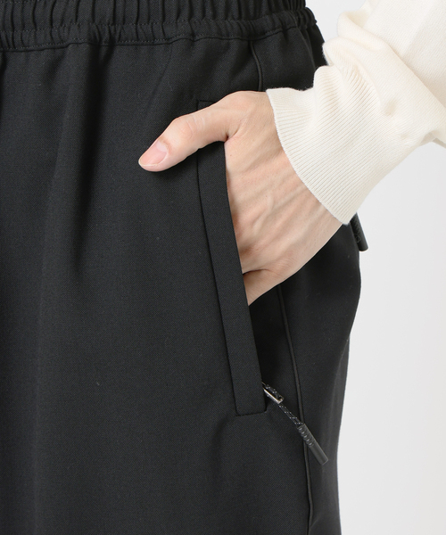 EDIFICE（エディフィス）の「ハイツイスト ジョグパンツ（その他パンツ・メンズ・ブラック/ベージュ・LARGE/MEDIUM）」の9枚目の写真