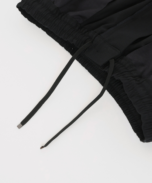 EDIFICE（エディフィス）の「ハイツイスト ジョグパンツ（その他パンツ・メンズ・ブラック/ベージュ・LARGE/MEDIUM）」の15枚目の写真