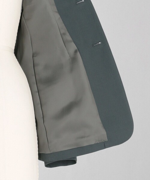 LOEFF(ロエフ)の「<LOEFF>ウール ギャバ カーブ ノーカラー LOEFF(ロエフ)の「<LOEFF>ウール ギャバ カーブ ノーカラー