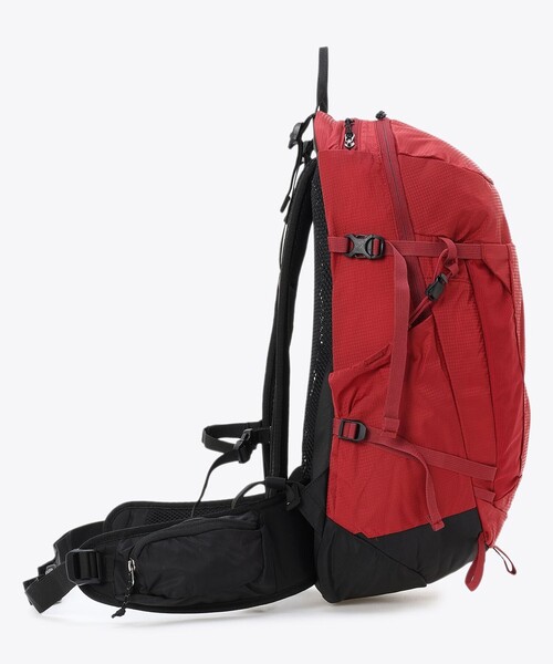 Columbia（コロンビア）の「撥水 Columbia／ティンバーライン25L バックパック（リュック）／コロンビア（バックパック/リュック・レディース・ブラック/レッド・ONE SIZE）」の10枚目の写真