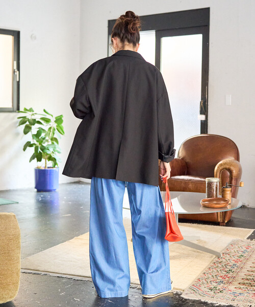 FREAK'S STORE（フリークスストア）の「限定展開　レーヨン デニム イージーパンツ（デニムパンツ・レディース・ネイビー/グレー/ブラック/サックスブルー・MEDIUM/SMALL）」の6枚目の写真