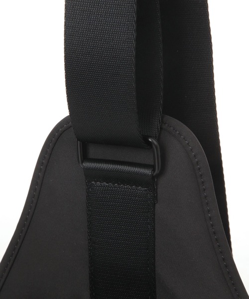 FOUND GOOD（ファウンドグッド）の「キレイメボディバッグ（ボディバッグ/ウエストポーチ・メンズ・ブラック/グレー系・FREE）」の12枚目の写真