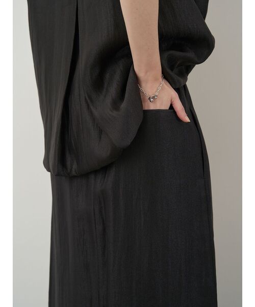 ELENDEEK(エレンディーク)の「シャイニーイージスカート(スカート・レディース・ブラック/ライトブルー/イエロー/ベージュ・01/02)」の19枚目の写真