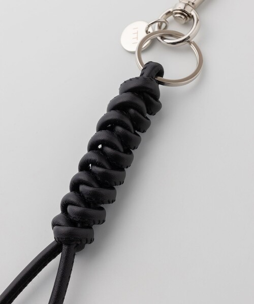 ITTI（イッチ）の「【ITTI】CRISTY SNAKEKNOT CHARM / STCOW（キーケース/キーアクセサリー・メンズ・ブラック・FREE）」の5枚目の写真
