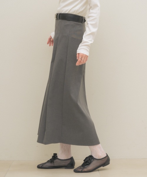 NEUNA(ヌナ)の「【大人気ミディスカートから春夏ver.が登場!】プリーツミディスカート(スカート・レディース・ベージュ/グレー/ブラック・MEDIUM)」の17枚目の写真