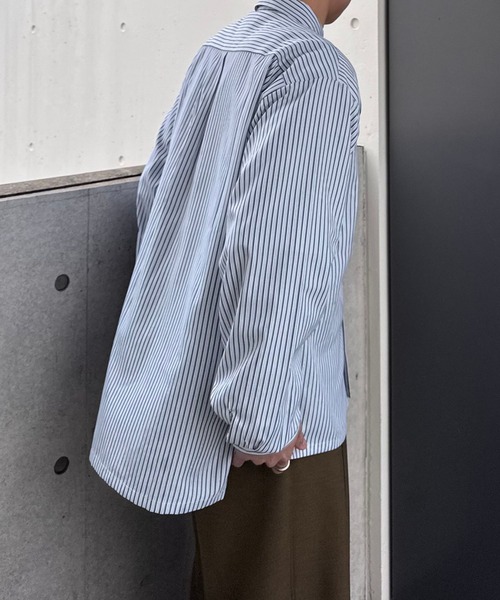 Gaphos （ガフォス）の「ルーズフィットストライプシャツ（シャツ/ブラウス・メンズ・サックスブルー/ホワイト/ブルー・1/2）」の17枚目の写真
