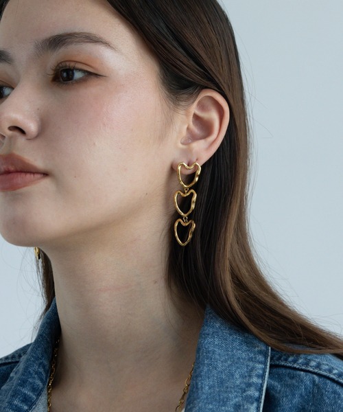 abaskdesign(アバスクデザイン)の「金属アレルギー対応 オープンハートチェーンピアス(ピアス(両耳用)・レディース・ゴールド・FREE)」の1枚目の写真