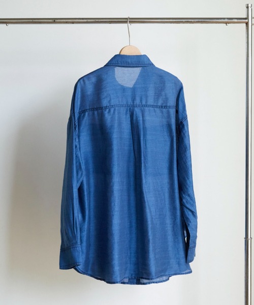 Doux archives(ドゥアルシーヴ)の「シアーデニムシャツ(シャツ/ブラウス・レディース・ブルー/サックスブルー・FREE)」の11枚目の写真