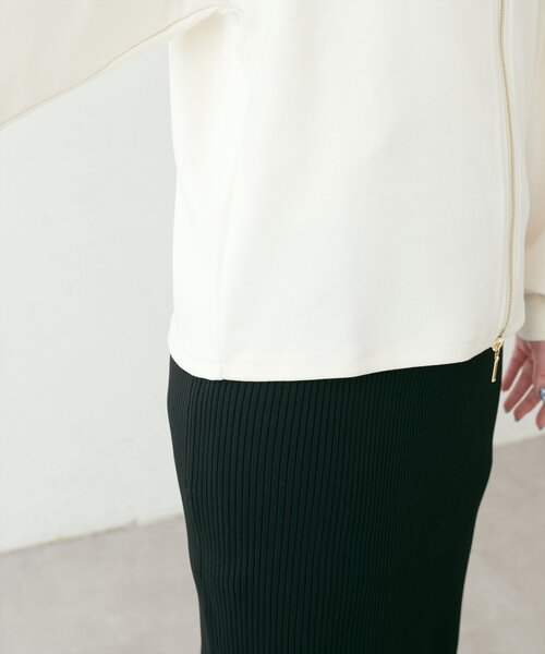 natural couture(ナチュラルクチュール)の「【WEB限定】WZIPふわもちダンボールプルオーバー(Tシャツ/カットソー・レディース・ピンク/オフホワイト/グレイッシュベージュ/チャコールグレー/ベージュ・FREE)」の16枚目の写真