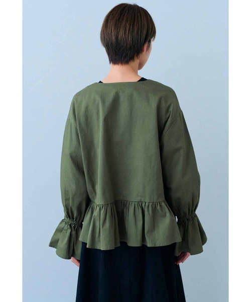 IEDIT（イディット）の「ＩＥＤＩＴ　きくちあつこさんコラボ　フリルミリタリージャケット〈カーキ〉（ミリタリージャケット・レディース・カーキ・LL/3L/M/L/S）」の7枚目の写真