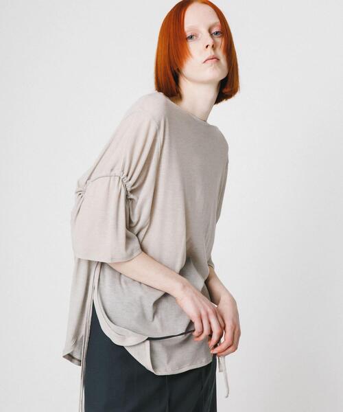 LAATO（ラート）の「string sheer dolman  tee（Tシャツ/カットソー・レディース・ライトグレー/ライトカーキ/ブラック・FREE）」の5枚目の写真
