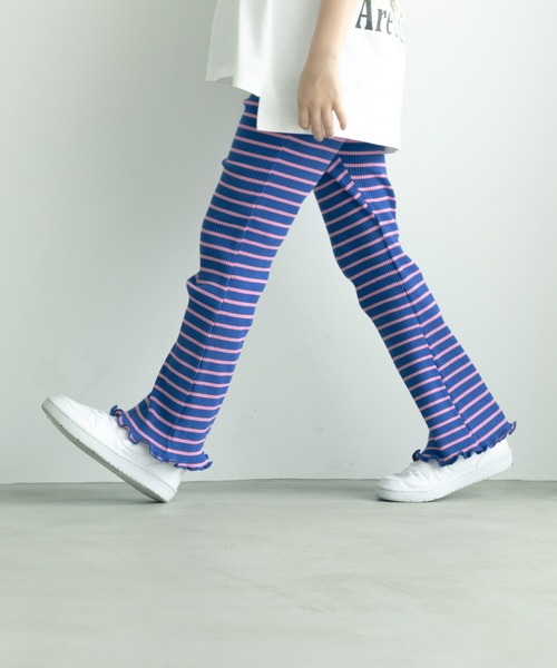 LOWRYS FARM（ローリーズファーム）の「カットフレアパンツ　495473（その他パンツ・キッズ・ブルー系その他/ブラック/グレイッシュベージュ/ブルー/パープル系その他/ブラック×ホワイト/グリーン系その他/ドット/ピンク/ライム・130cm/120cm/110cm/140cm/150cm）」の7枚目の写真