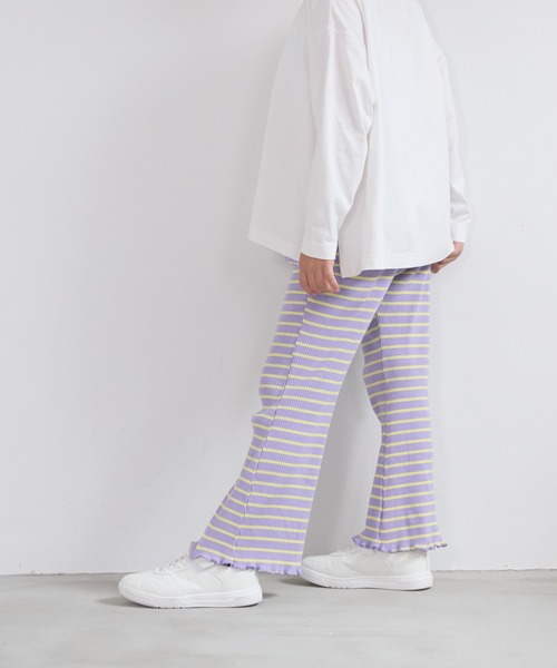 LOWRYS FARM（ローリーズファーム）の「カットフレアパンツ　495473（その他パンツ・キッズ・ブルー系その他/ブラック/グレイッシュベージュ/ブルー/パープル系その他/ブラック×ホワイト/グリーン系その他/ドット/ピンク/ライム・130cm/120cm/110cm/140cm/150cm）」の10枚目の写真