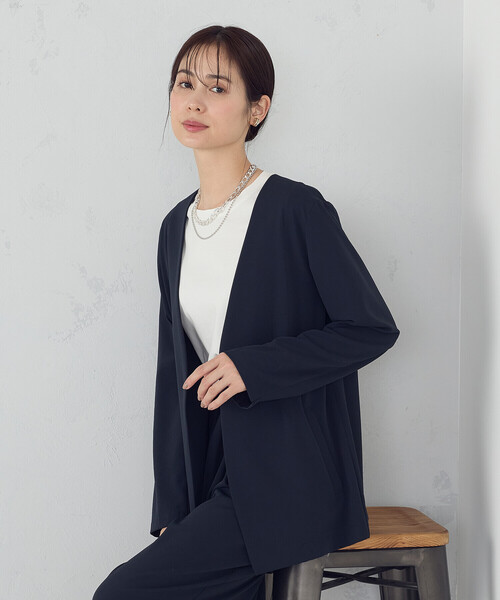 COMME CA ISM(コムサイズム)の「【UVカット・吸水速乾・接触冷感】kireri ノーカラージャケット / セットアップ対応(ノーカラージャケット・レディース・ネイビー/モカ・MEDIUM/LARGE)」の11枚目の写真