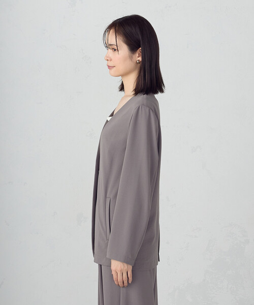 COMME CA ISM(コムサイズム)の「【UVカット・吸水速乾・接触冷感】kireri ノーカラージャケット / セットアップ対応(ノーカラージャケット・レディース・ネイビー/モカ・MEDIUM/LARGE)」の20枚目の写真