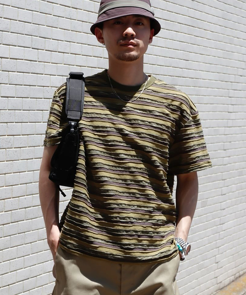 BRAIN DEAD(ブレインデット)の「BRAIN DEAD / ブレインデッド CASEY STRIPED T(Tシャツ/カットソー・メンズ・チョコ/グリーン系その他・MEDIUM/LARGE)」の4枚目の写真