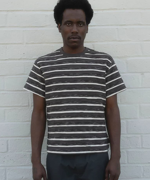 BRAIN DEAD(ブレインデット)の「BRAIN DEAD / ブレインデッド CASEY STRIPED T(Tシャツ/カットソー・メンズ・チョコ/グリーン系その他・MEDIUM/LARGE)」の7枚目の写真