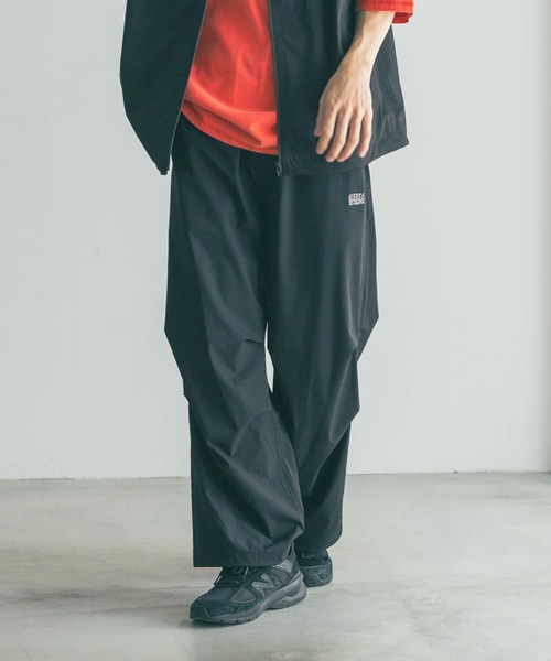 LOWRYS FARM（ローリーズファーム）の「ＳＩＥＲＲＡナイロンパンツ　 490971（その他パンツ・メンズ・ブラック/グレー・MEDIUM/LARGE）」の2枚目の写真