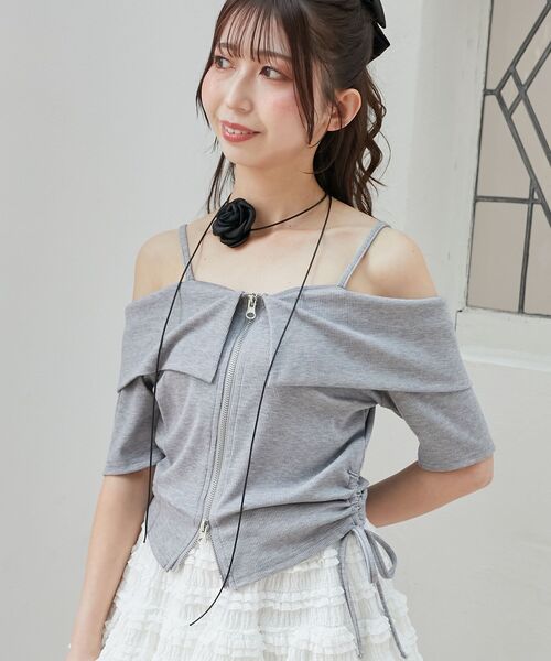 MAJESTIC LEGON（マジェスティックレゴン）の「オフショルダブルジップトップス（Tシャツ/カットソー・レディース・オートミール/グレー/ブラック・MEDIUM）」の15枚目の写真