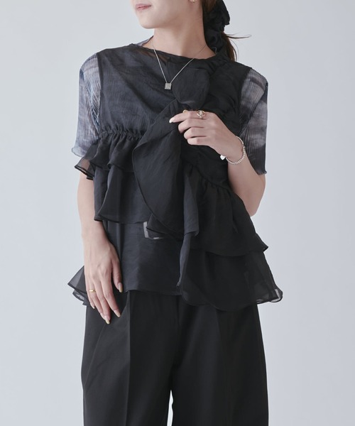 Lui's（ルイス）の「フリルギャザーシアートップス（Tシャツ/カットソー・レディース・ホワイト/ブラック/ピンク・FREE）」の4枚目の写真