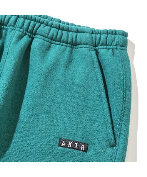 AKTR（アクター）の「AKTR LOGO SWEAT PANTS (アクター ロゴ スウェット パンツ)（スウェットパンツ・メンズ・グリーン・X-LARGE/XX-LARGE）」の3枚目の写真