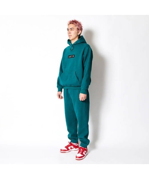 AKTR（アクター）の「AKTR LOGO SWEAT PANTS (アクター ロゴ スウェット パンツ)（スウェットパンツ・メンズ・グリーン・X-LARGE/XX-LARGE）」の7枚目の写真