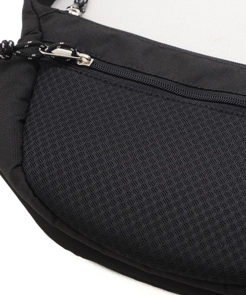 Arnold Palmer（アーノルドパーマー）の「メッシュコンビ ラウンド ショルダーバッグ（ショルダーバッグ・レディース・ブラック/ベージュ/カーキ・F）」の17枚目の写真