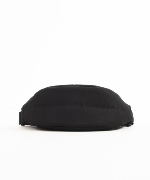 Arnold Palmer（アーノルドパーマー）の「メッシュコンビ ラウンド ショルダーバッグ（ショルダーバッグ・レディース・ブラック/ベージュ/カーキ・F）」の15枚目の写真