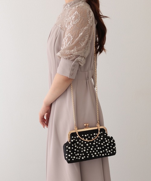Lace Ladies(レースレディース)の「3WAY メニー パール がま口 パーティーバッグ(クラッチバッグ・レディース・ベージュ/アイボリー/ブラック・FREE)」の10枚目の写真