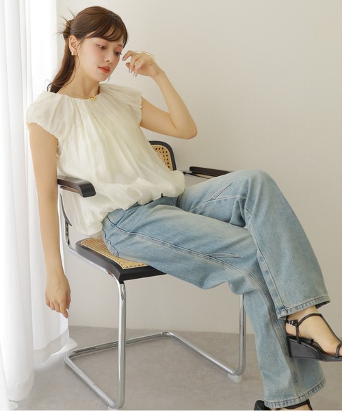 LAULEN（ローレン）の「linen gather balloon blouse /リネン ギャザー バルーン ブラウス（シャツ/ブラウス・レディース・ブラック/アイボリー・FREE）」の6枚目の写真