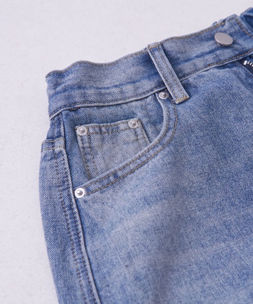 CUBE SUGAR(キューブシュガー)の「デニム ワイド カーブ パンツ(デニムパンツ・レディース・ライトブルー・M/L)」の19枚目の写真